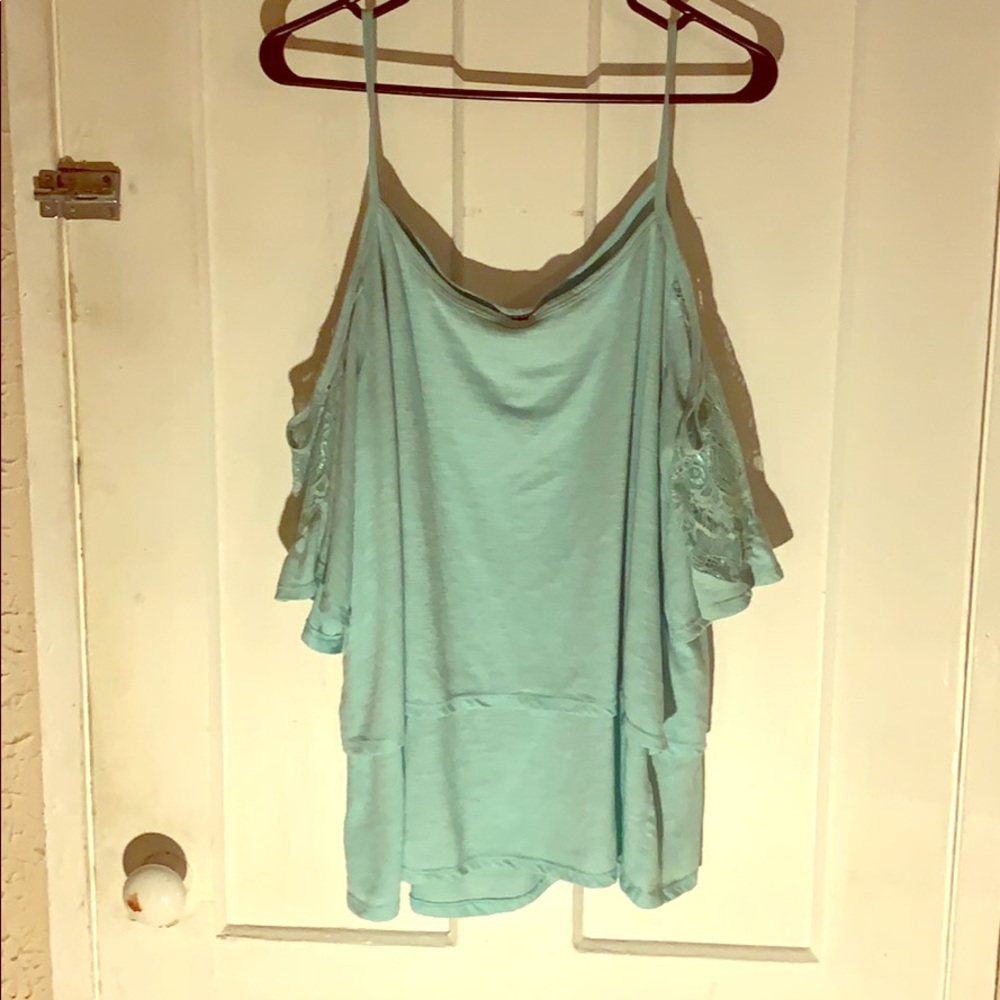 Torrid light blue tiered lace cold shoulder top 2x